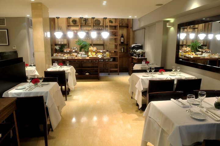 Dining 67 of 79