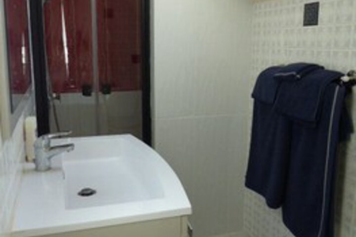 Room 3 of 22