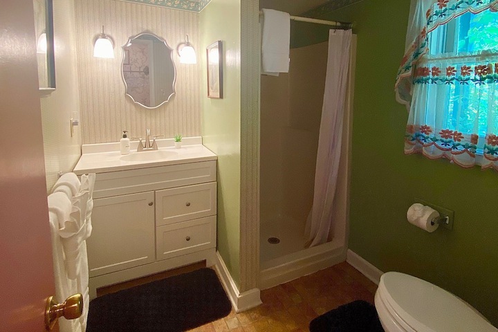 Room 4 of 51
