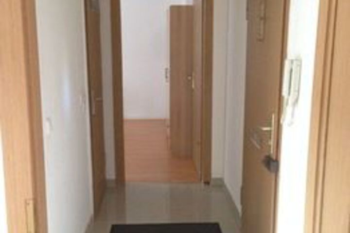 Ballroom/Hall 30 of 34