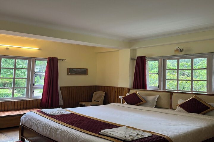 Room 2 of 19