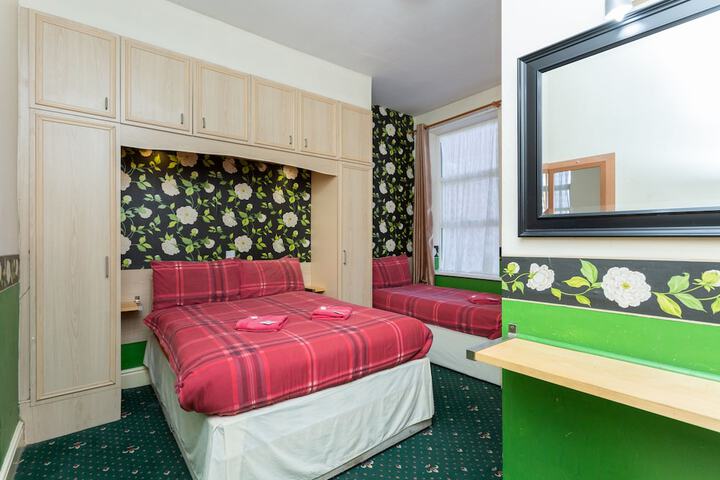 Standard Suite