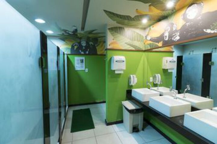 Clean Restrooms
