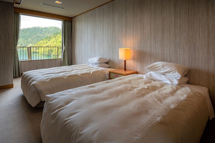 Room 14 of 67