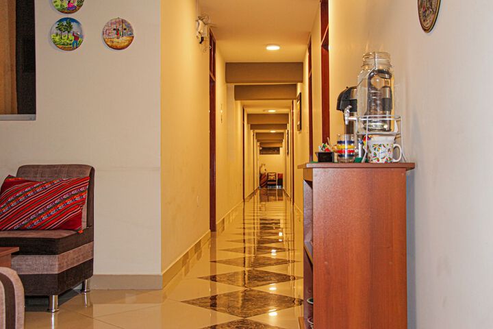 Ballroom/Hall 32 of 34