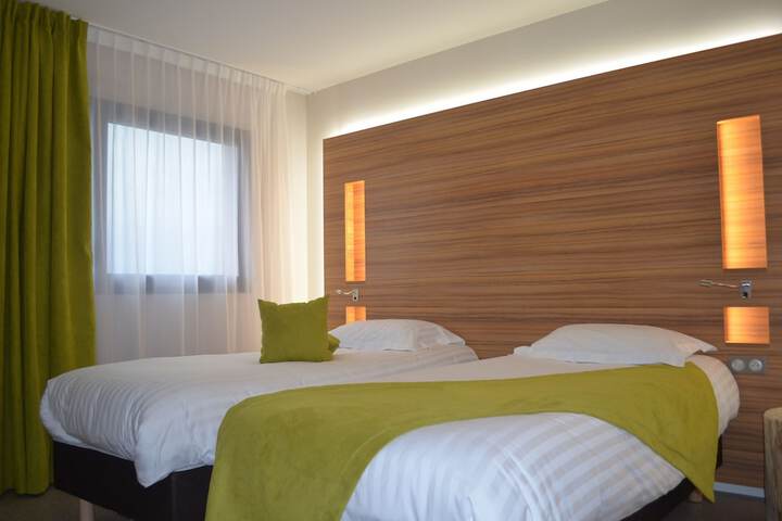 Room 6 of 57