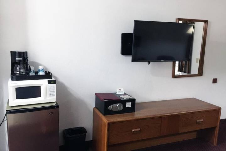 Room 19 of 42