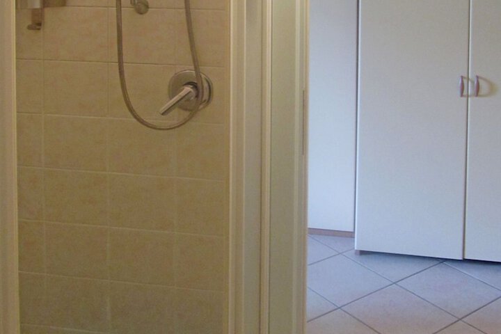 Room 19 of 25