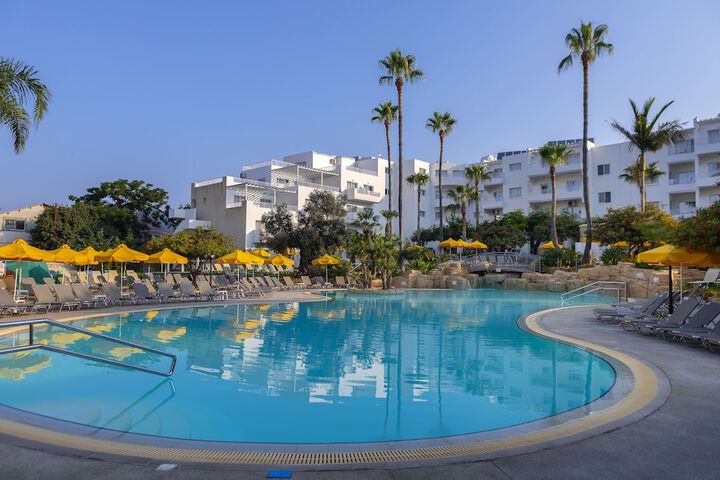Mayfair Gardens