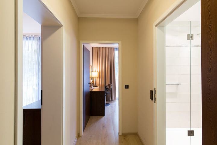 Room 17 of 59
