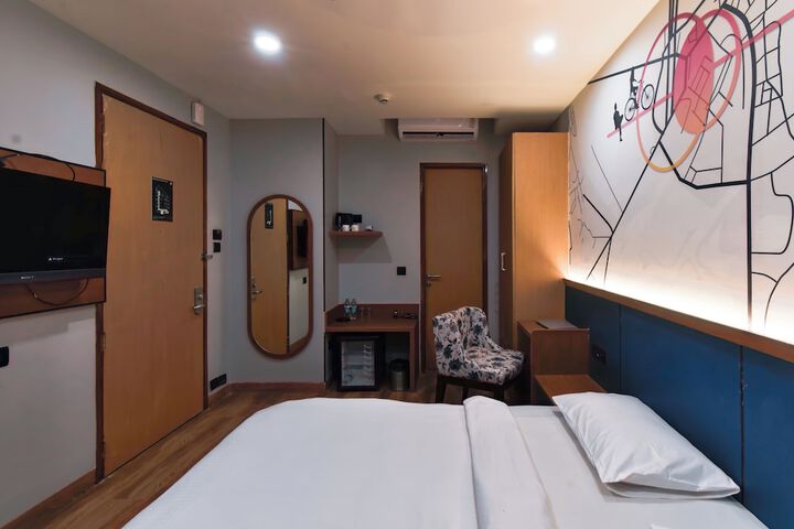Room 21 of 46