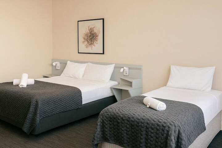Room 3 of 15