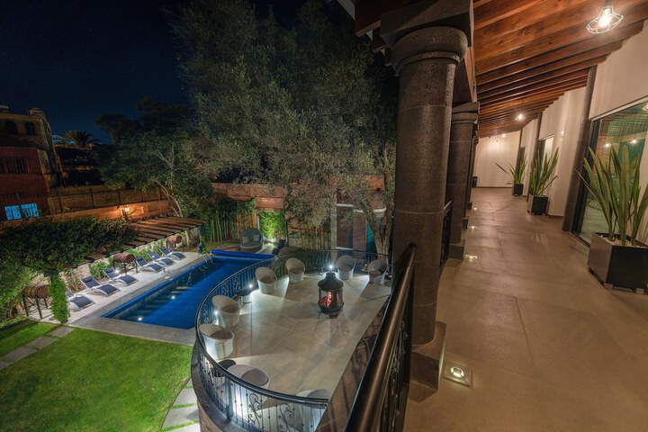 Pool 17 of 43