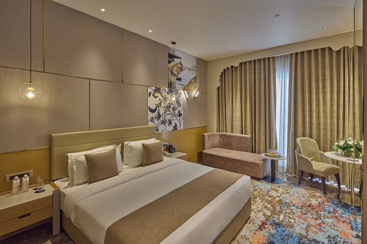 Room 10 of 126