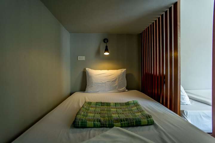Room 15 of 39