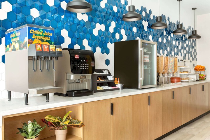 Breakfast area