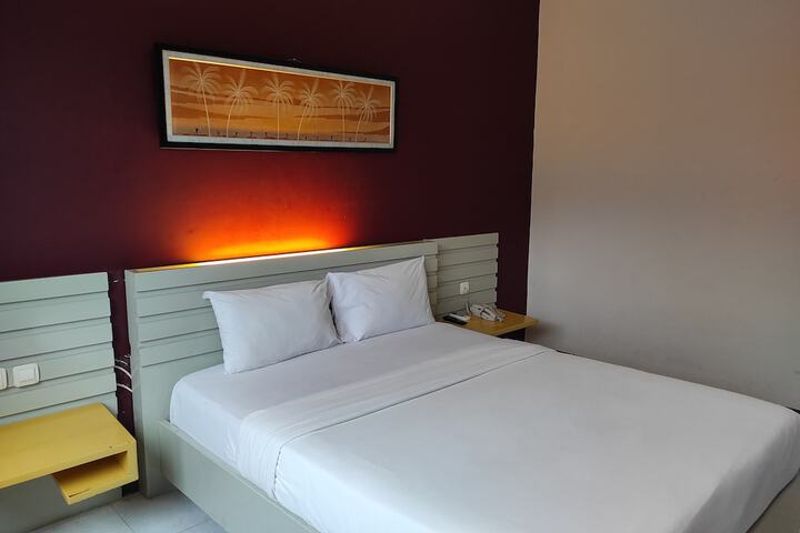 Room 5 of 22