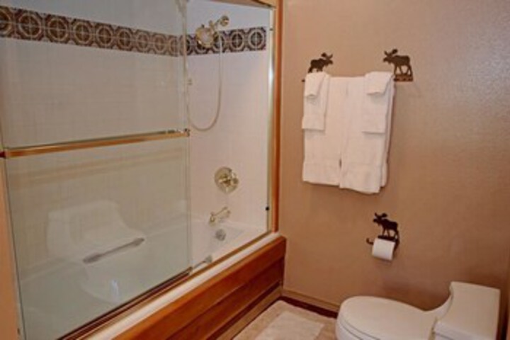 Room 5 of 41
