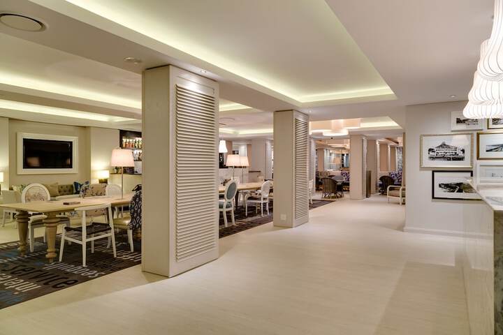 Lobby Photos