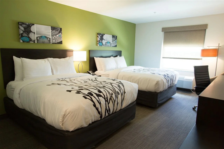 Room 3 of 24