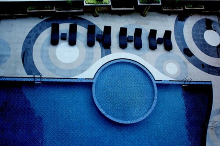 Pool Hotel