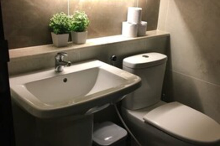 Room 3 of 23