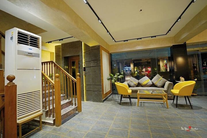 Hotel Interior 11 of 108
