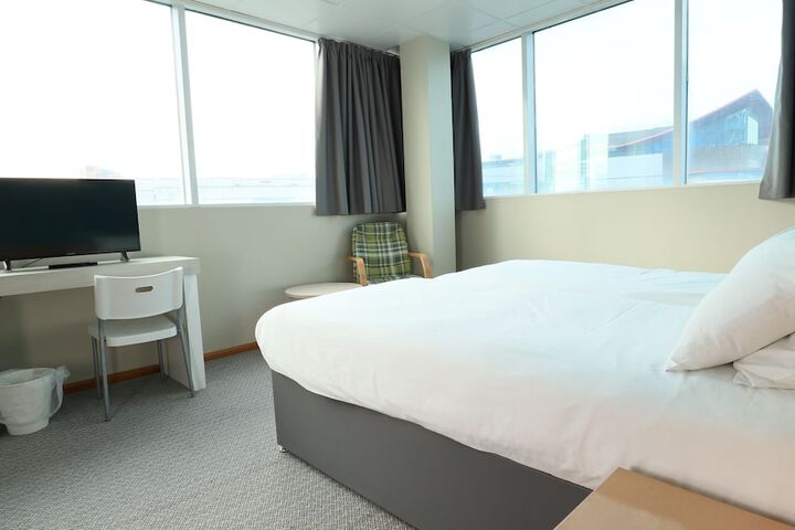 Room 21 of 68