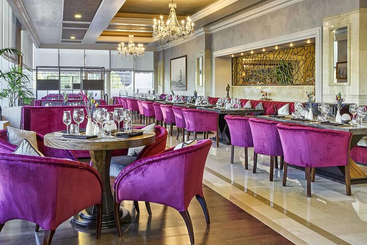 Dining 81 of 120