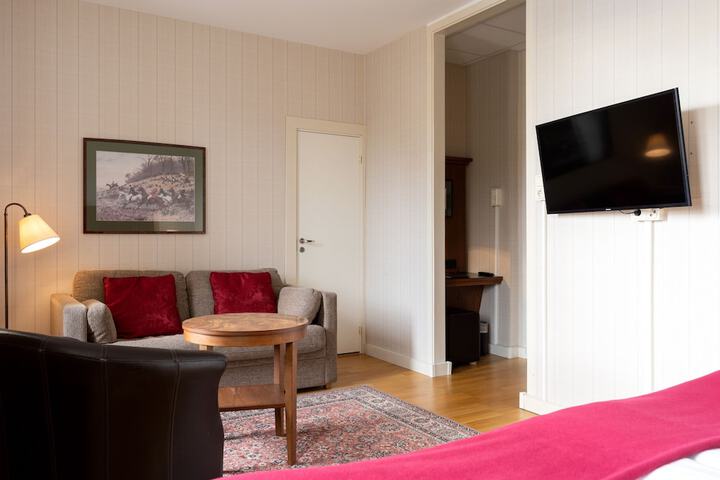 Room 17 of 56