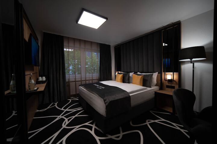 Room 16 of 56