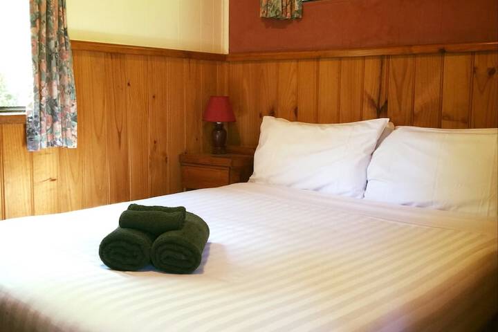 Room 17 of 141