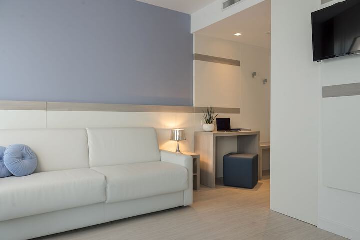 Room 47 of 125