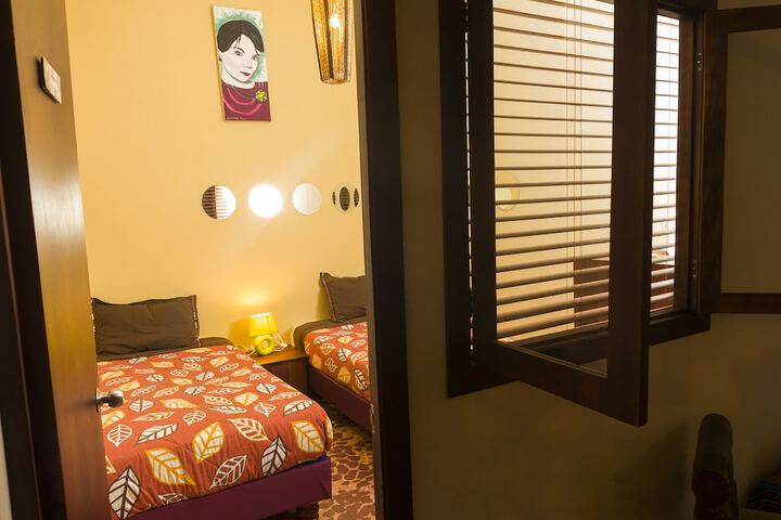 Room 16 of 71