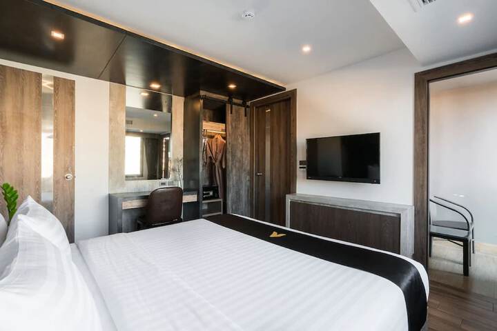 Room 25 of 116