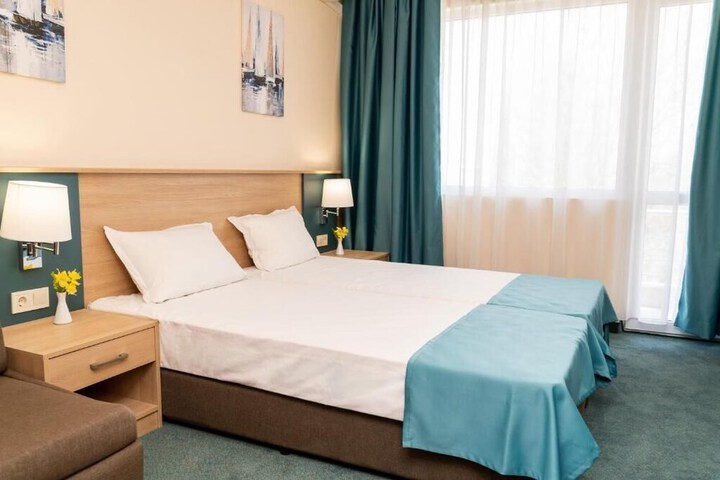 Room 7 of 7