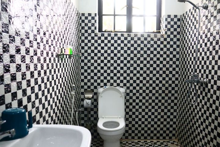 Room 3 of 29