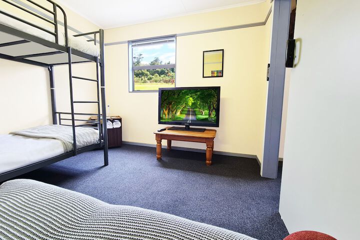 Room 22 of 28