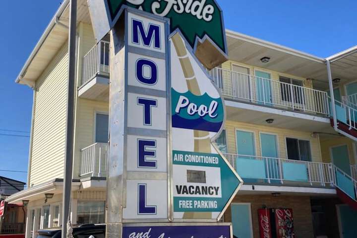 Hotel 52 of 53