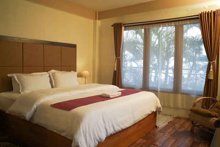 Room 15 of 63