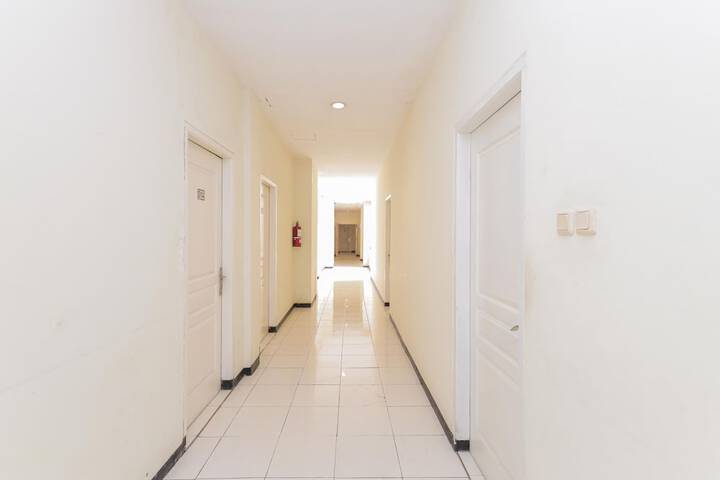 Ballroom/Hall 54 of 58