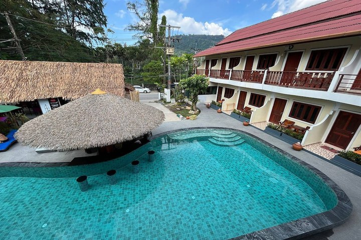 Pool 43 of 53