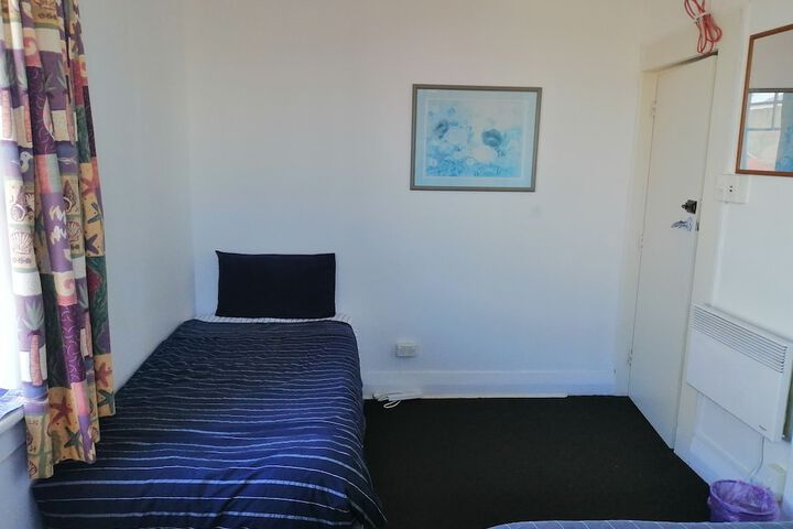 Room 20 of 62