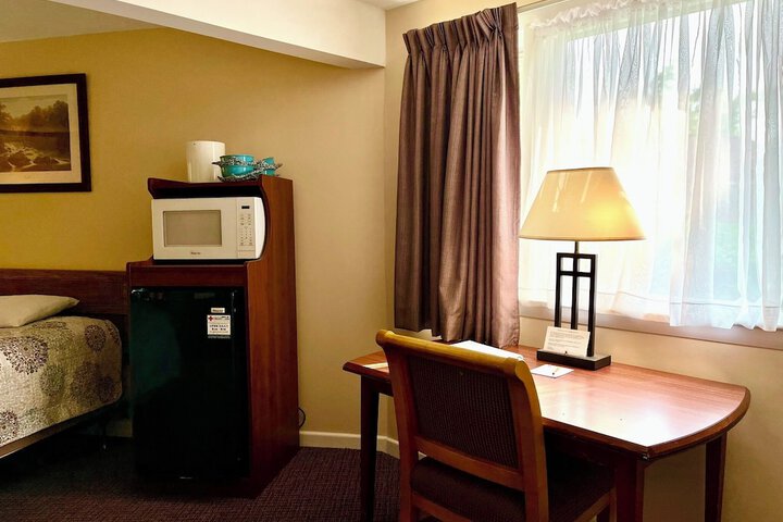 Room 45 of 106
