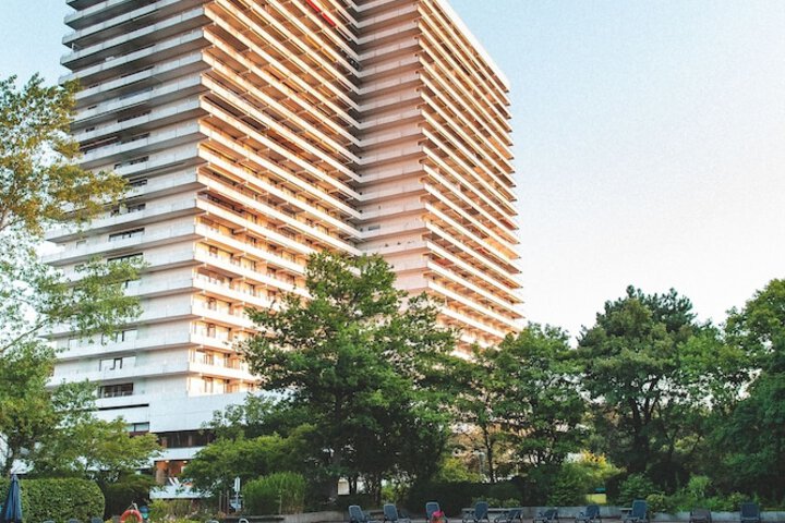 Hotel 90 of 94