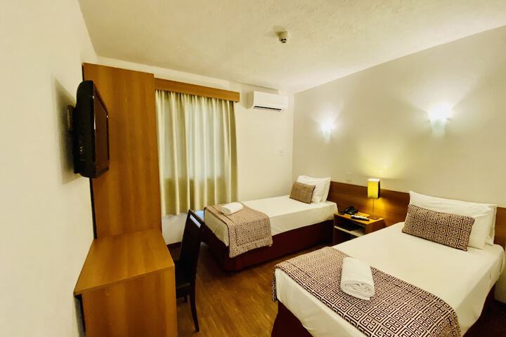 Room 7 of 45