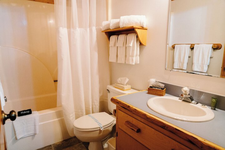 Room 44 of 74