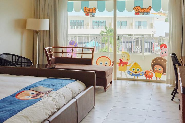 Room 57 of 226
