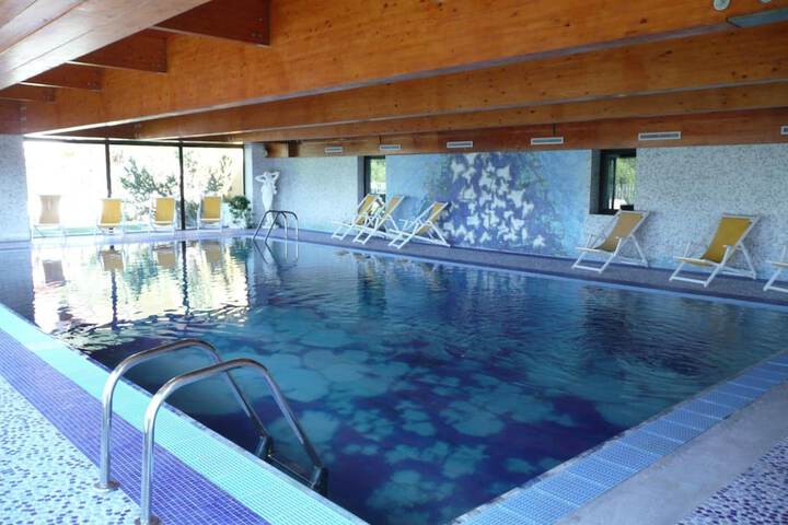 Pool Hotel