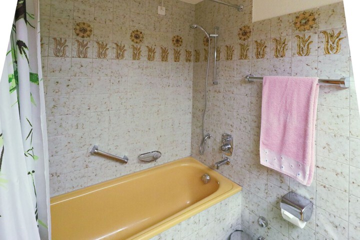 Room 153 of 169